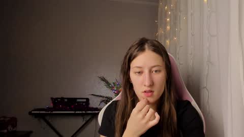 Adell online show from January 7, 2025, 10:30 pm