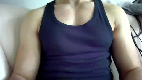 adem1ek online show from May 16, 2026, 12:37 pm
