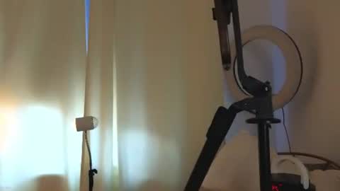 Snapshot of adencianey chatting on July 19, 2026, 1:15 pm Selestia online show from July 19, 2026, 1:15 pm