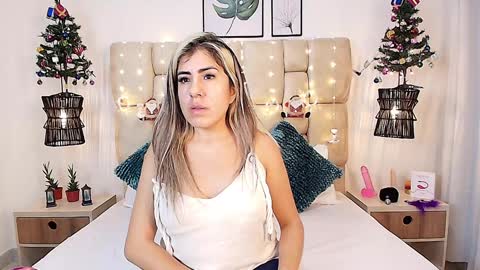 AdharaSmithh online show from January 3, 2025, 9:05 pm