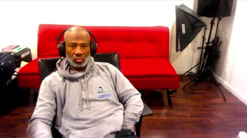 Snapshot of adick_ting chatting on December 6, 2024, 9:10 am adick_ting online show from December 6, 2024, 9:10 am