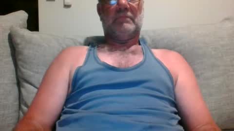 Snapshot of adjustable14 chatting on February 20, 2025, 9:00 am adjustable14 online show from February 20, 2025, 9:00 am