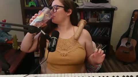 adobe_angel304 online show from March 7, 2025, 12:37 am