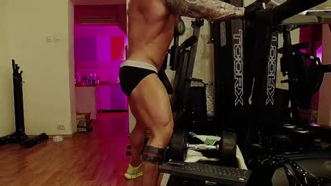 Adonis online show from February 6, 2025, 10:53 pm