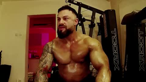 Adonis online show from September 12, 2025, 9:48 pm