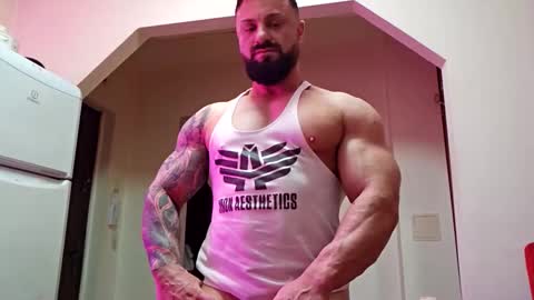 Adonis online show from September 26, 2025, 3:38 pm