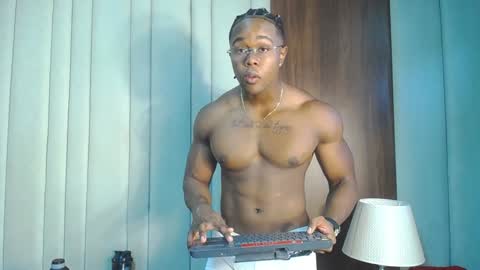 Snapshot of adonisknigh chatting on January 27, 2025, 3:07 pm Adonis Knight online show from January 27, 2025, 3:07 pm