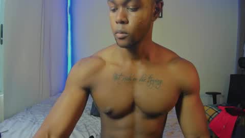 Snapshot of adonisknigh chatting on October 13, 2025, 10:32 pm Adonis Knight online show from October 13, 2025, 10:32 pm