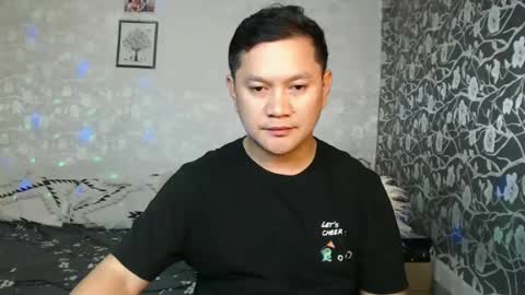 adorableasianboy online show from April 14, 2026, 10:32 am