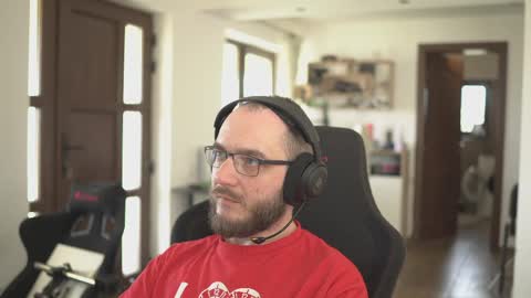 W36 online show from April 7, 2026, 8:04 am