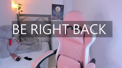 Adriana online show from January 31, 2025, 6:25 pm