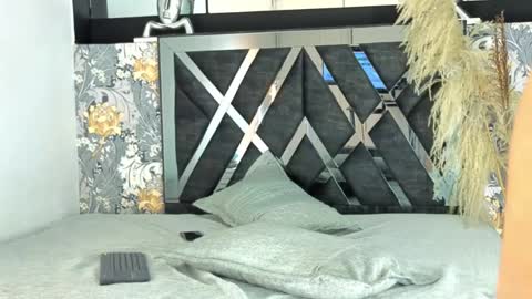 Adrian and Camii online show from April 8, 2026, 5:18 am