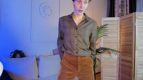 Adrian online show from December 21, 2024, 8:07 am