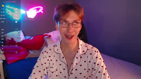 Adrian online show from January 23, 2025, 7:18 pm