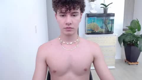 Snapshot of adrian_morelli chatting on March 10, 2025, 8:12 pm adrian morelli online show from March 10, 2025, 8:12 pm