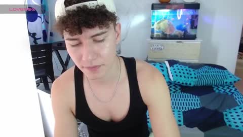 Snapshot of adrian_morelli chatting on October 18, 2025, 7:47 pm adrian morelli online show from October 18, 2025, 7:47 pm