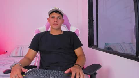 Snapshot of adrian_prime_ chatting on February 5, 2026, 6:56 pm ADRIAN online show from February 5, 2026, 6:56 pm