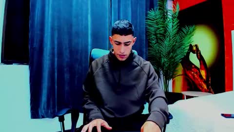 Snapshot of adrian_rae chatting on February 24, 2026, 11:52 am online show from February 24, 2026, 11:52 am