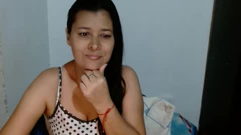 Adriana milf online show from March 6, 2026, 3:47 am