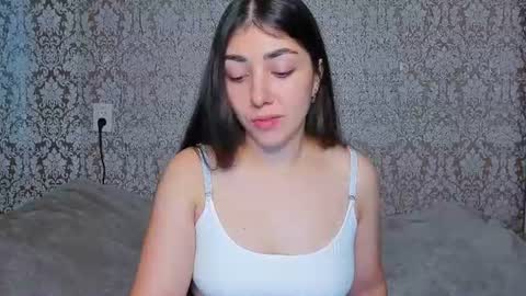 Adriana online show from July 11, 2026, 4:53 pm