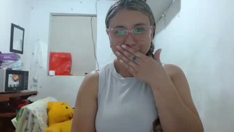 Adriana Tellez online show from January 8, 2026, 2:30 pm