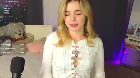 Snapshot of adrianawow1 chatting on March 8, 2025, 3:39 am adrianawow1 online show from March 8, 2025, 3:39 am