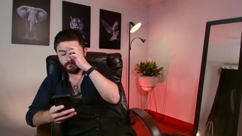 Adrian Williams online show from February 9, 2025, 2:49 am