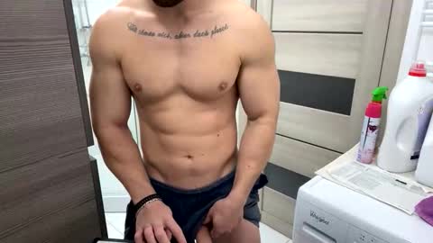 Snapshot of advp69 chatting on October 15, 2025, 11:10 am Mrrfitt online show from October 15, 2025, 11:10 am