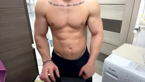 Snapshot of advp69 chatting on February 28, 2026, 5:41 am Mrrfitt online show from February 28, 2026, 5:41 am