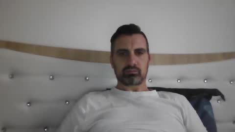 Snapshot of adyyyyyyyyyy35 chatting on January 6, 2026, 12:53 pm Adrian online show from January 6, 2026, 12:53 pm