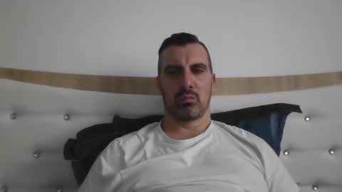 Snapshot of adyyyyyyyyyy35 chatting on February 13, 2026, 12:45 pm Adrian online show from February 13, 2026, 12:45 pm