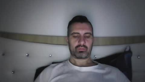 Snapshot of adyyyyyyyyyy35 chatting on February 17, 2026, 5:26 am Adrian online show from February 17, 2026, 5:26 am