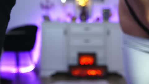 Snapshot of aelia_anara chatting on October 26, 2025, 5:13 am Aelia online show from October 26, 2025, 5:13 am