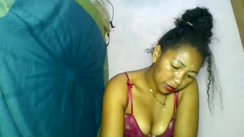Snapshot of aelyaa chatting on June 7, 2026, 6:06 am aelyaa online show from June 7, 2026, 6:06 am