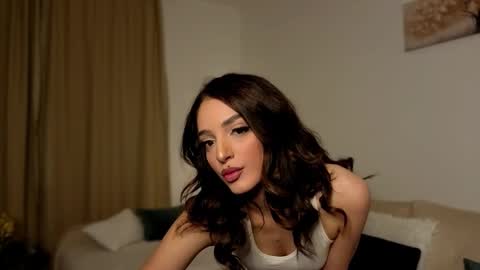 Snapshot of aerisblue chatting on September 16, 2025, 6:31 pm aerisblue online show from September 16, 2025, 6:31 pm