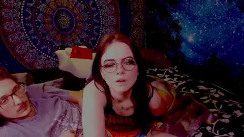 aetherealattractions online show from April 21, 2026, 5:58 am