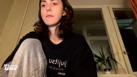 Snapshot of aevra chatting on November 13, 2025, 6:40 pm vegans taste better online show from November 13, 2025, 6:40 pm