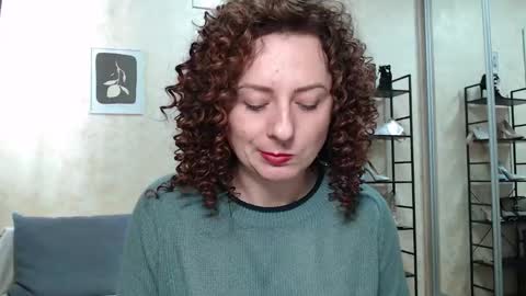 Snapshot of afi_black_coffee chatting on February 27, 2025, 10:37 am afi_black_coffee online show from February 27, 2025, 10:37 am