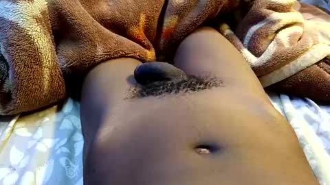 Snapshot of africangunman chatting on October 12, 2025, 11:04 pm Gunman online show from October 12, 2025, 11:04 pm