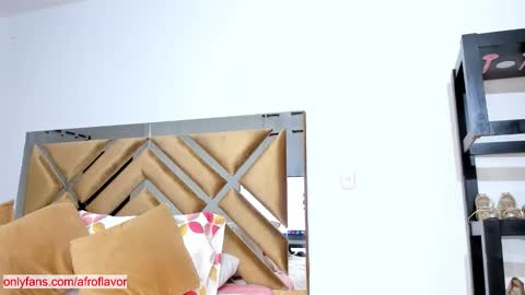 Snapshot of afro_happy__06 chatting on October 22, 2025, 10:26 am Jheremy and leeryc online show from October 22, 2025, 10:26 am