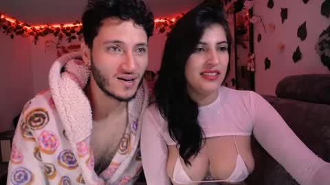 Snapshot of afroditapolo chatting on January 20, 2025, 4:01 pm Afrodita Y Polo online show from January 20, 2025, 4:01 pm