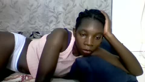 Snapshot of afronubians_ chatting on February 12, 2025, 12:01 pm pink and josphen online show from February 12, 2025, 12:01 pm