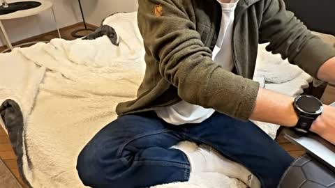 Snapshot of aftertherun chatting on March 27, 2026, 8:41 pm AfterTheRun online show from March 27, 2026, 8:41 pm