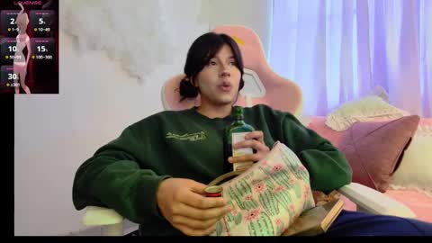 Snapshot of ag4ta_ chatting on February 7, 2025, 9:48 pm Agata online show from February 7, 2025, 9:48 pm