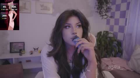 Snapshot of ag4ta_ chatting on September 8, 2025, 10:42 pm Agata online show from September 8, 2025, 10:42 pm