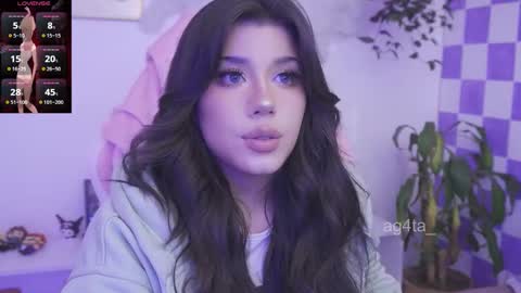 Snapshot of ag4ta_ chatting on November 11, 2025, 12:43 am Agata online show from November 11, 2025, 12:43 am