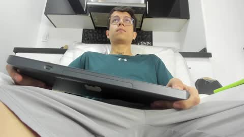 Snapshot of agarevans chatting on December 11, 2024, 8:15 am AGAR online show from December 11, 2024, 8:15 am