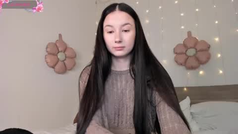 Eva online show from March 26, 2026, 4:51 am