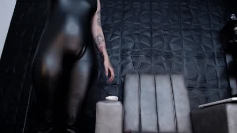 Snapshot of agata_darkness chatting on December 23, 2024, 3:44 pm Miss Agata online show from December 23, 2024, 3:44 pm