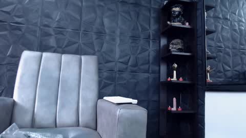 Snapshot of agata_darkness chatting on February 15, 2025, 2:44 pm Miss Agata online show from February 15, 2025, 2:44 pm